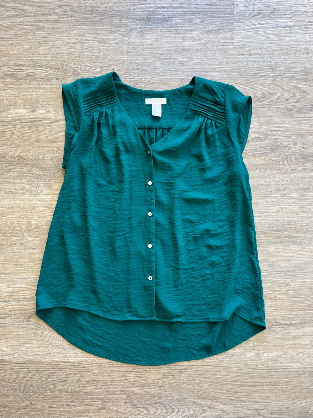 H&M Emerald Green Cap Sleeve Button-Front Blouse